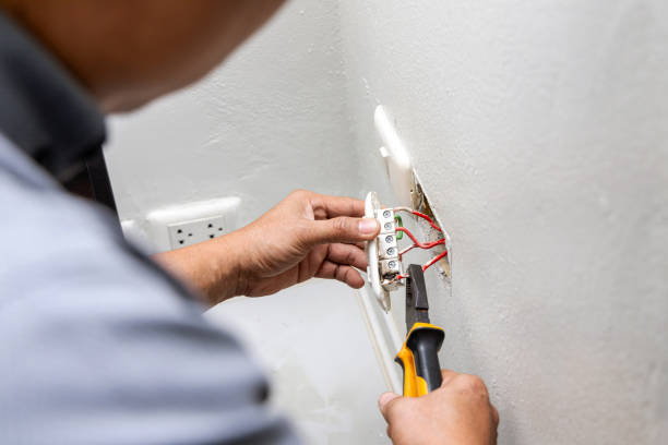 Best Electrical Contractors for Businesses  in Mount Pleasant, IA