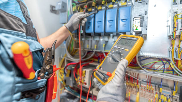 Best Electrical Outlet Repair  in Mount Pleasant, IA